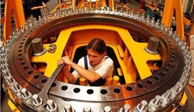 华人策略celue地址